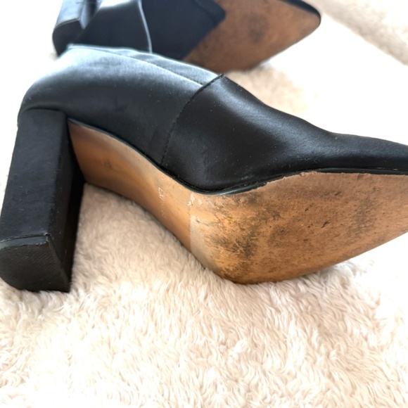 Express Black Satin Ankle Sock Boot Booties Size 8 - Picture 4 of 9